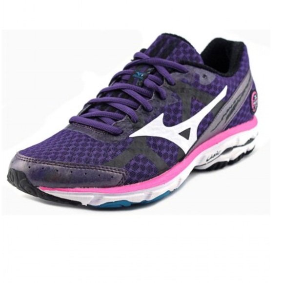 ladies mizuno wave rider 17